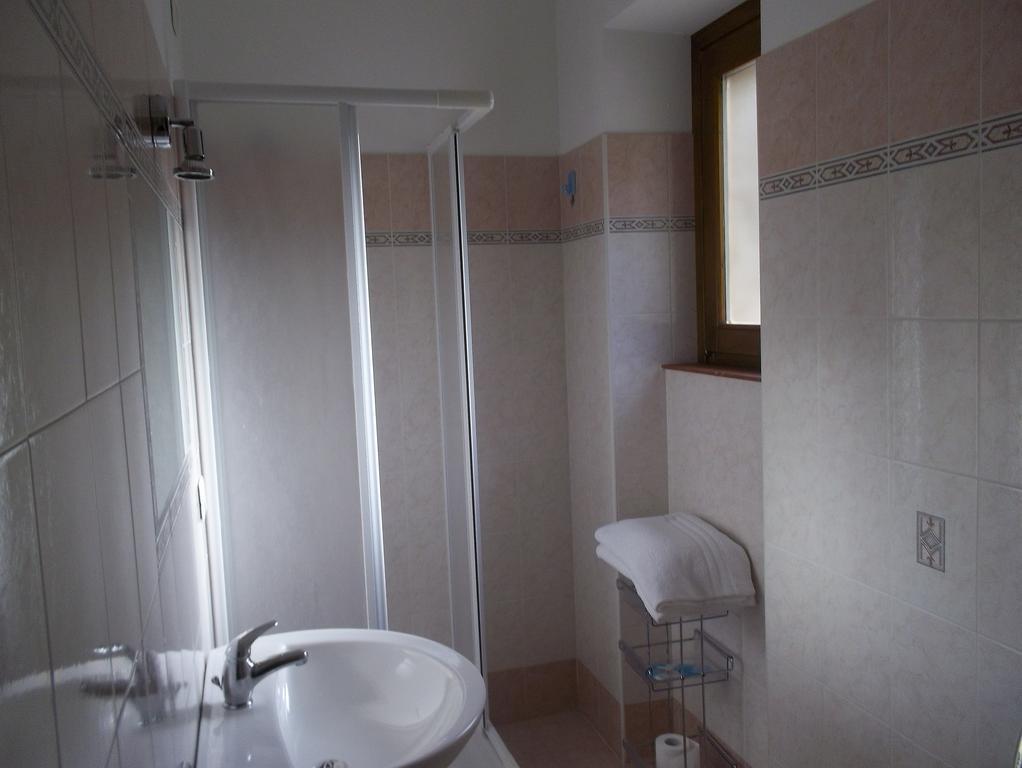 Le Antiche Torri Bed and Breakfast Pescasseroli Rum bild