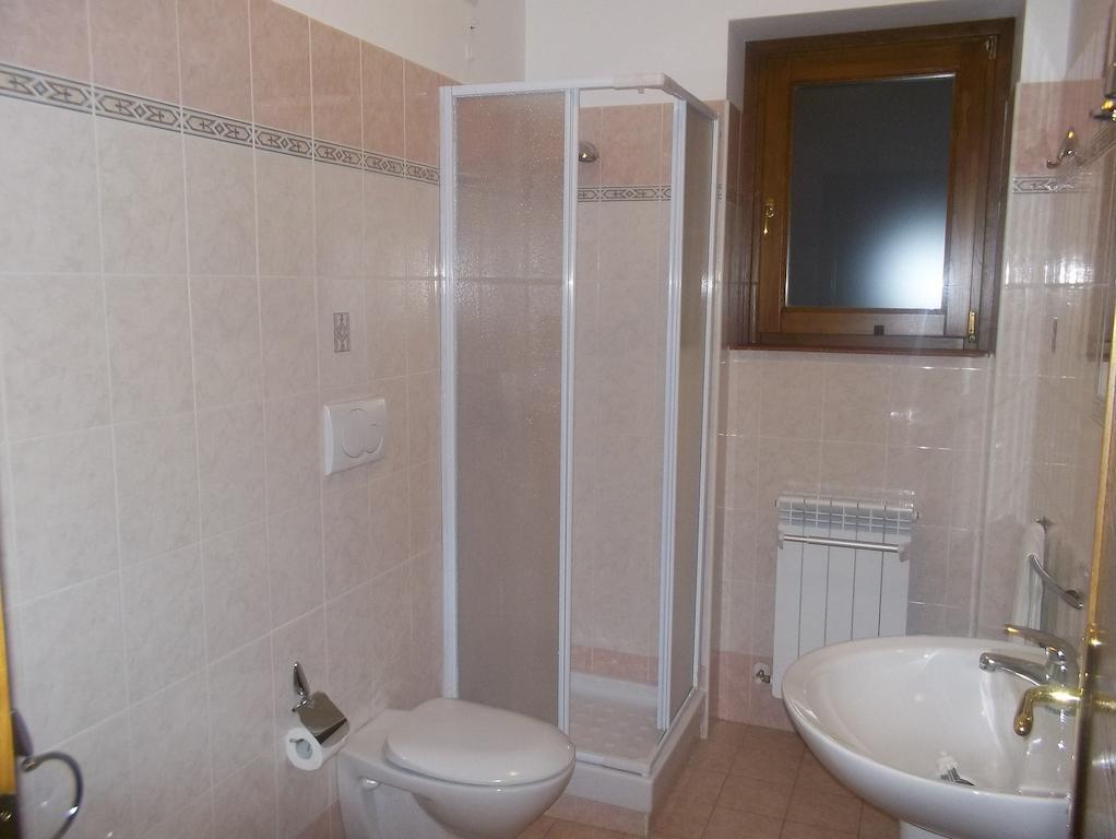 Le Antiche Torri Bed and Breakfast Pescasseroli Rum bild