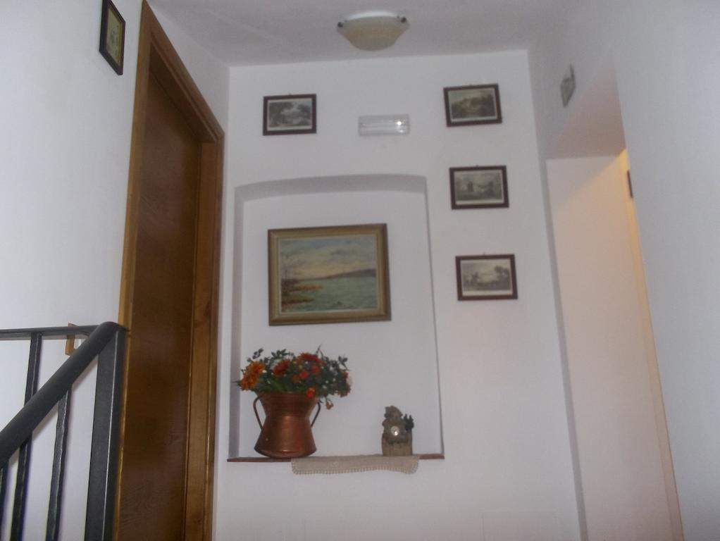 Le Antiche Torri Bed and Breakfast Pescasseroli Exteriör bild